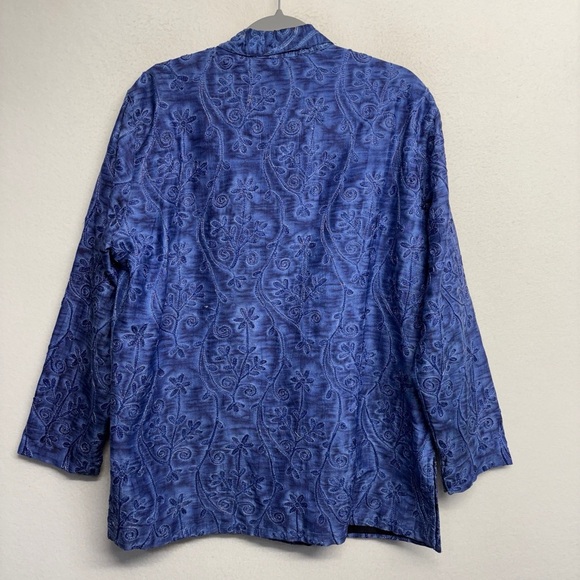 Chico's Design 100% Silk Blue Lined Jacket Button Down 2 / L Collared - Picture 2 of 6